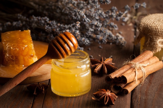 تشخیص عسل طبیعی از روی شکرک